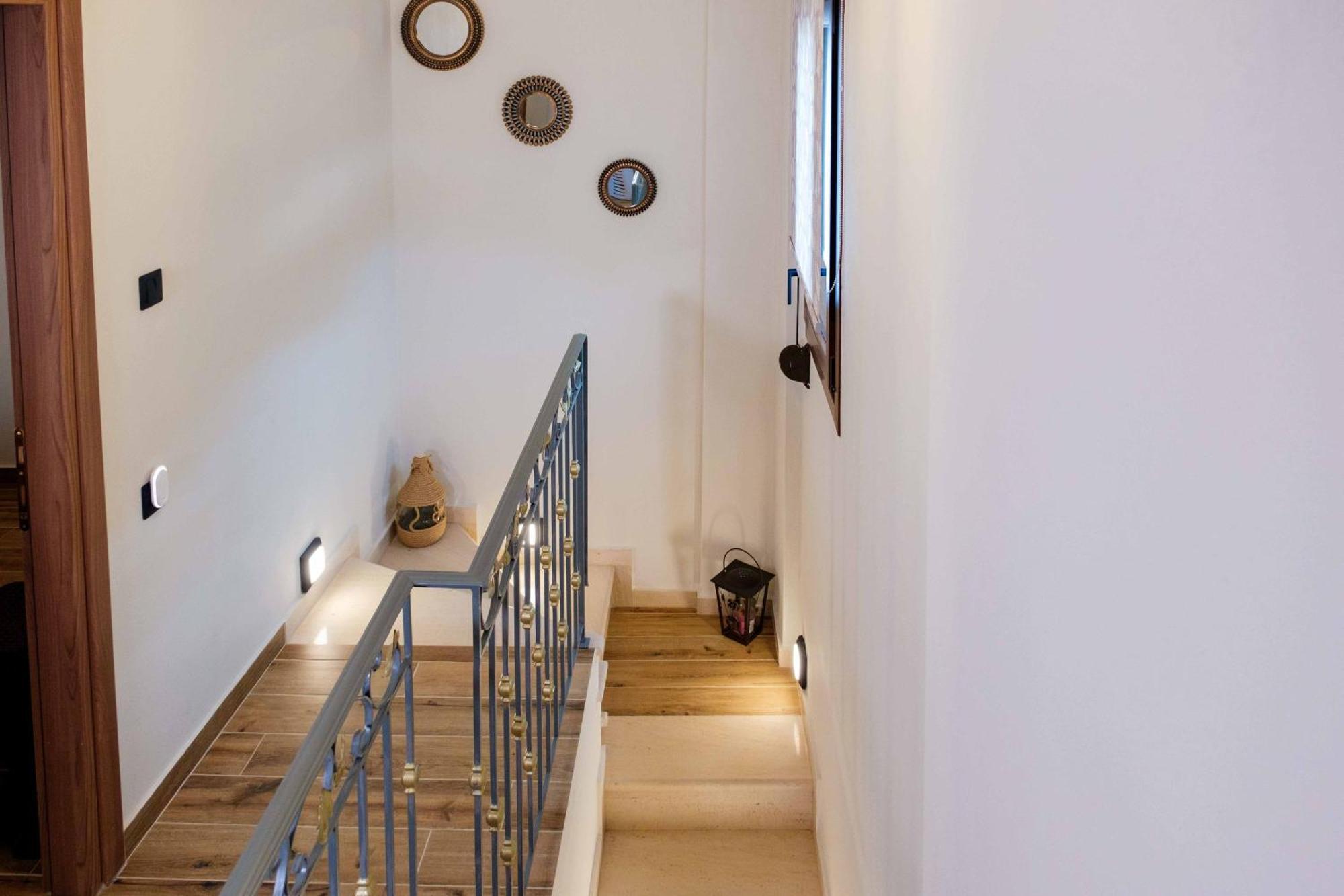 Effie's Maisonette With Detached Appartamento