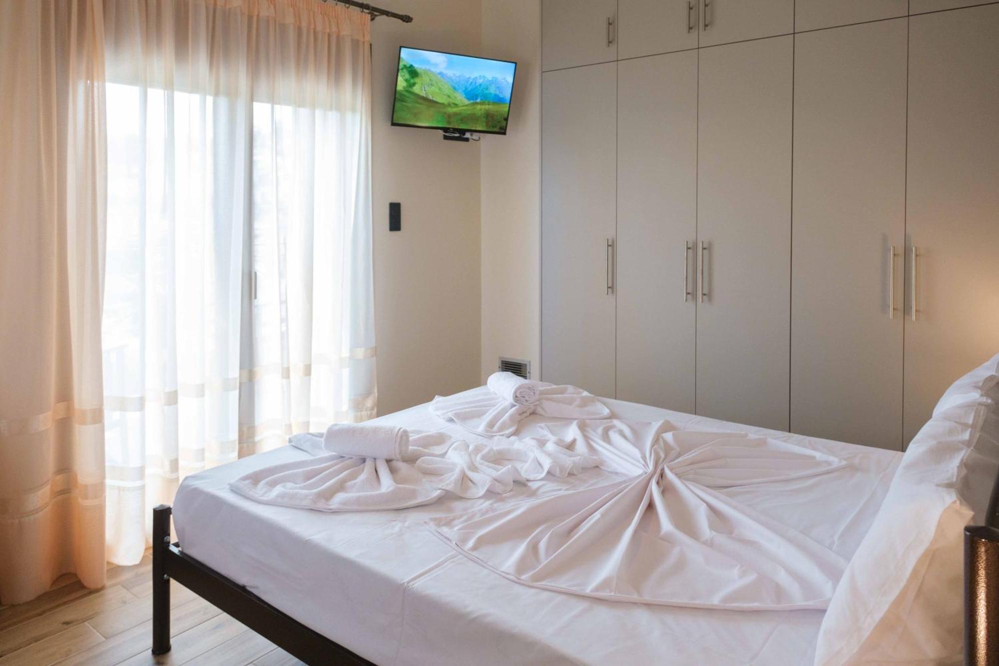Appartamento Effie's Maisonette With Detached