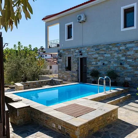 Effie'S Maisonette With Detached Studio Amaliapoli Exterior photo